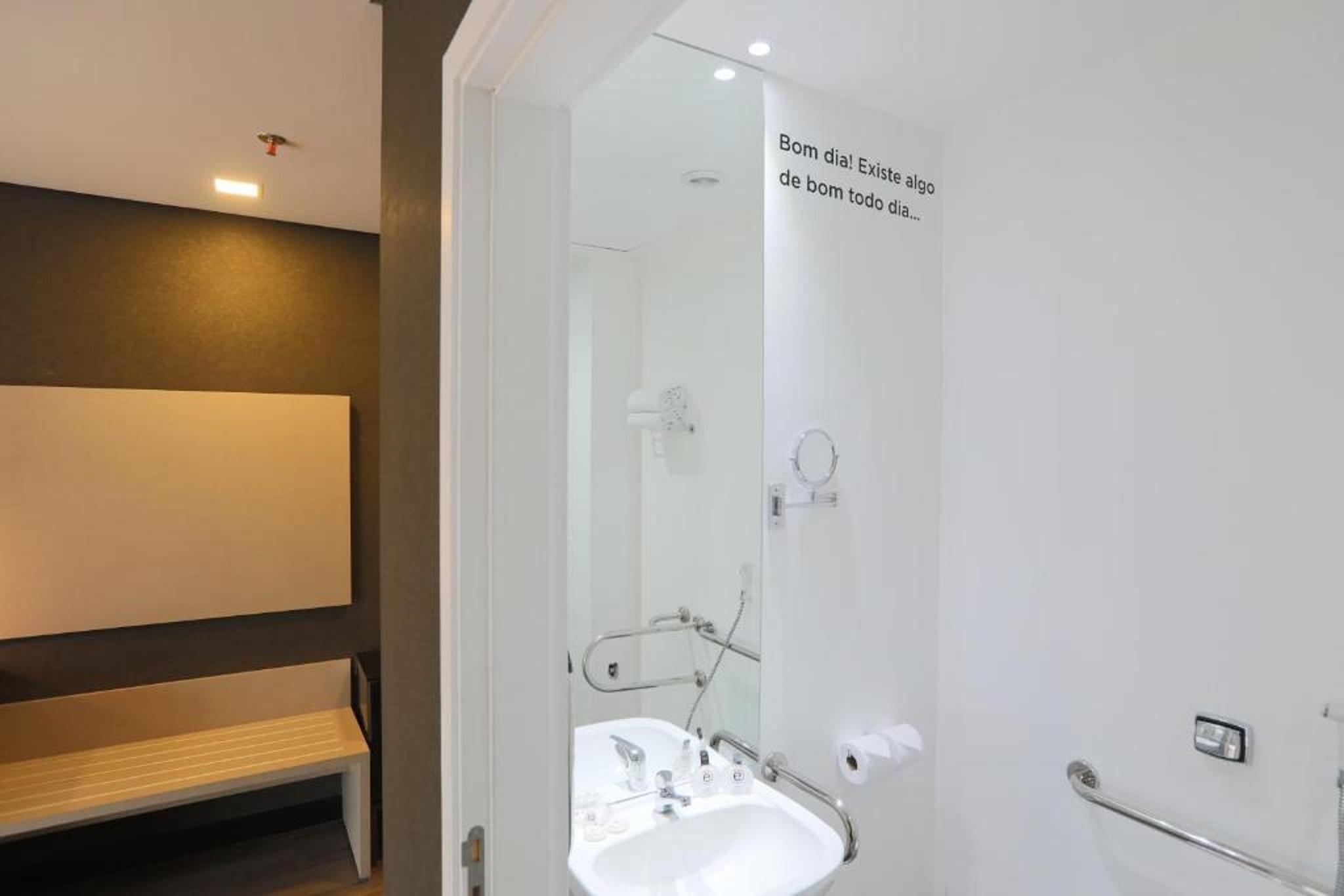 Ramada Hotel & Suites Osasco Zewnętrze zdjęcie